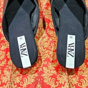 Ladies Zara slip-ons